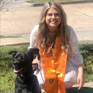 Meet your Posher, Leah